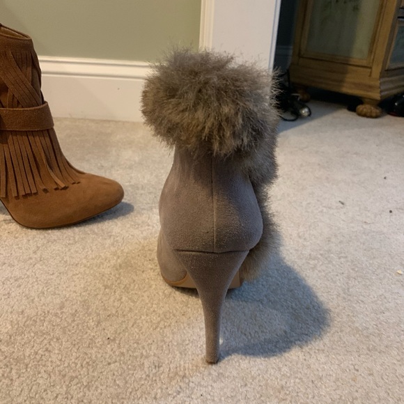 Colin Stuart Sz 10 Faux Fur topped booties - Picture 3 of 5